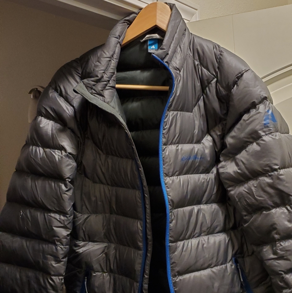 Eddie Bauer First Ascent Down Jacket Mens Small S